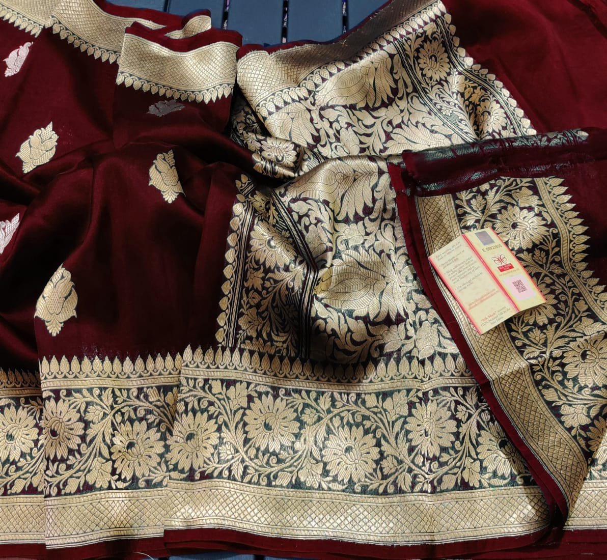 Kora Banarasi Saree