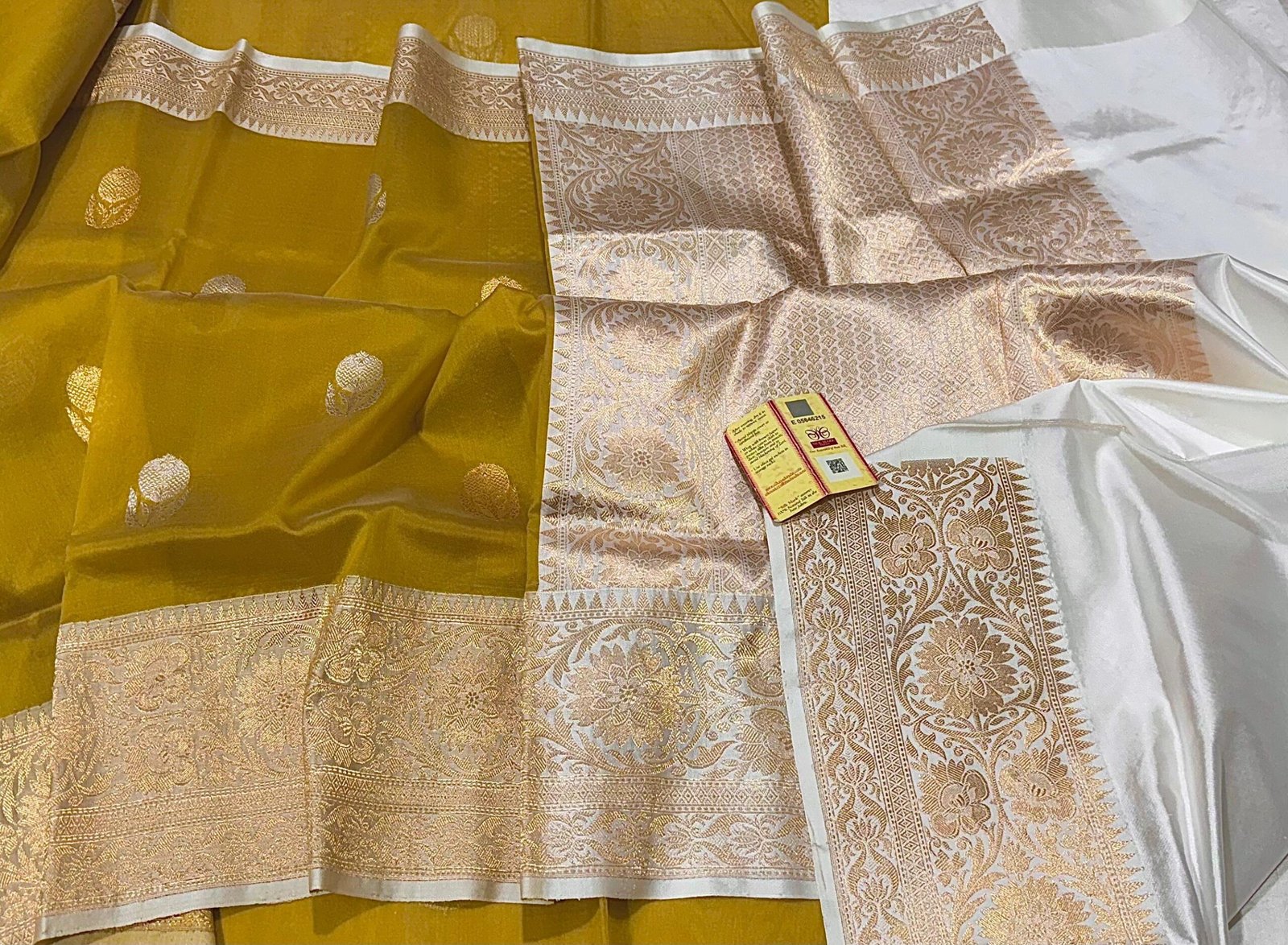 Kora Pure Organza Banarasi Saree