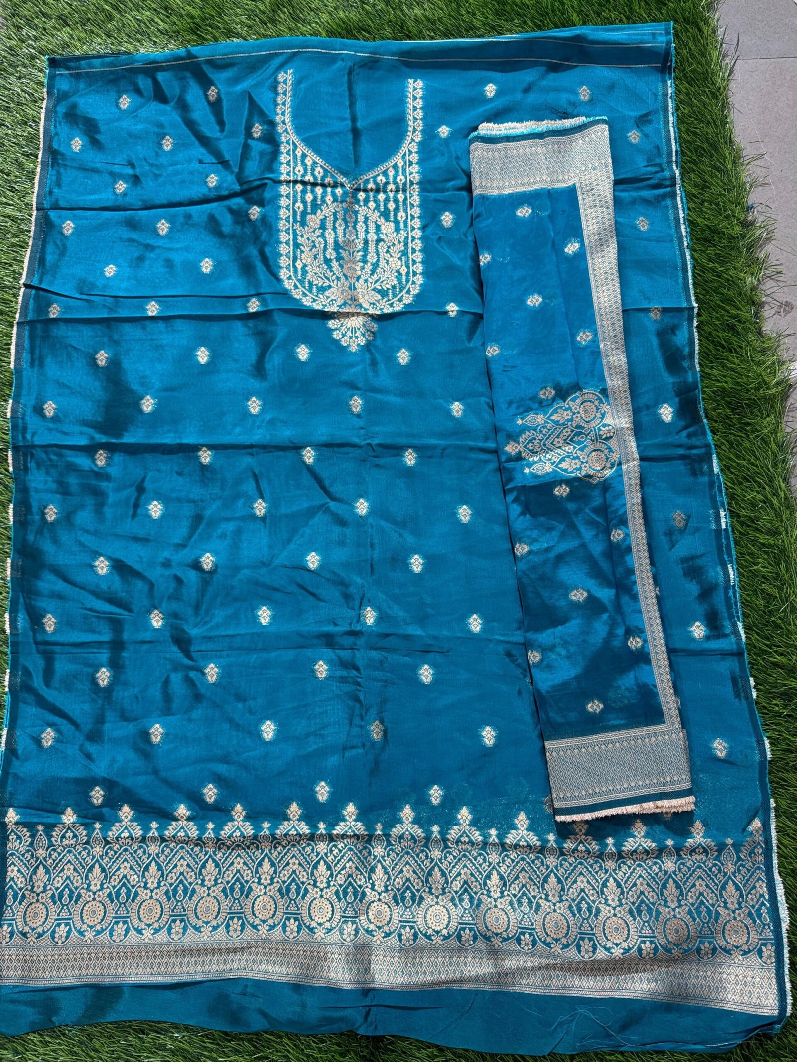 Banarasi Silk Dress Material Wholesale – 5 Pcs Bundle