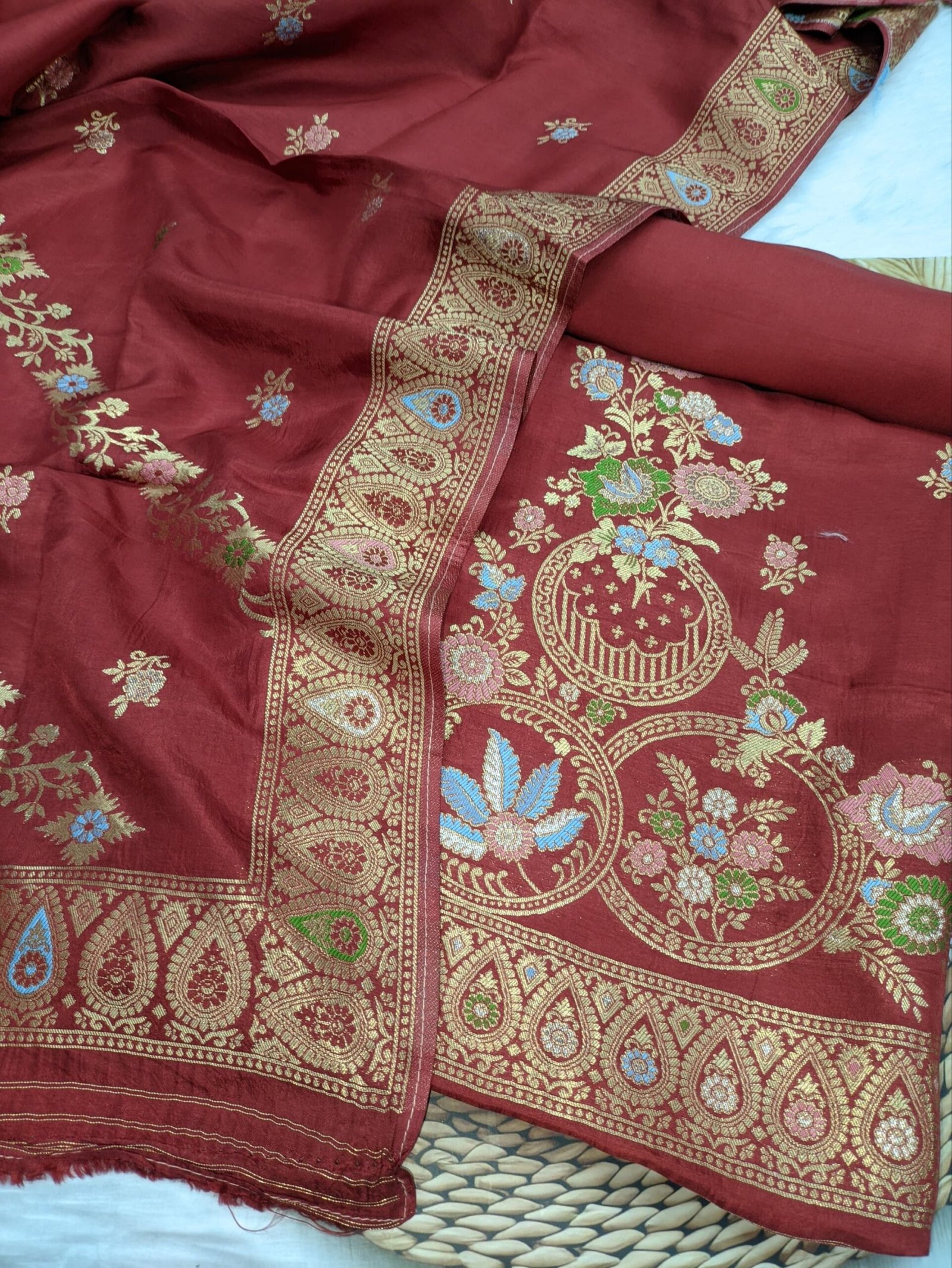 ProductViscose Dola Suit Wholesale – 4 Pcs Bundle