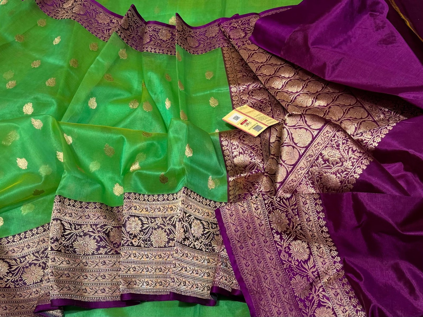 Royal Harmony – Pure Kora Silk Saree in Emerald Green with Majestic Purple Border
