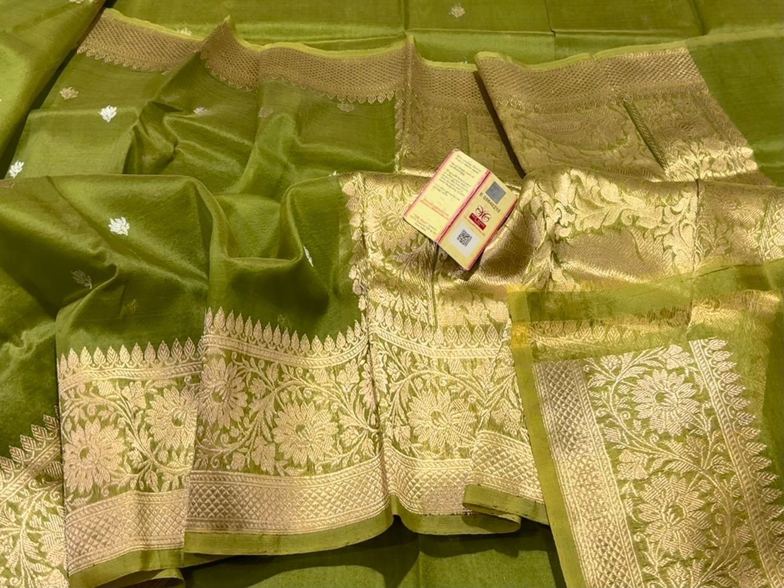 Royal Parrot Green – Pure Kora Silk Saree with Mashru Border