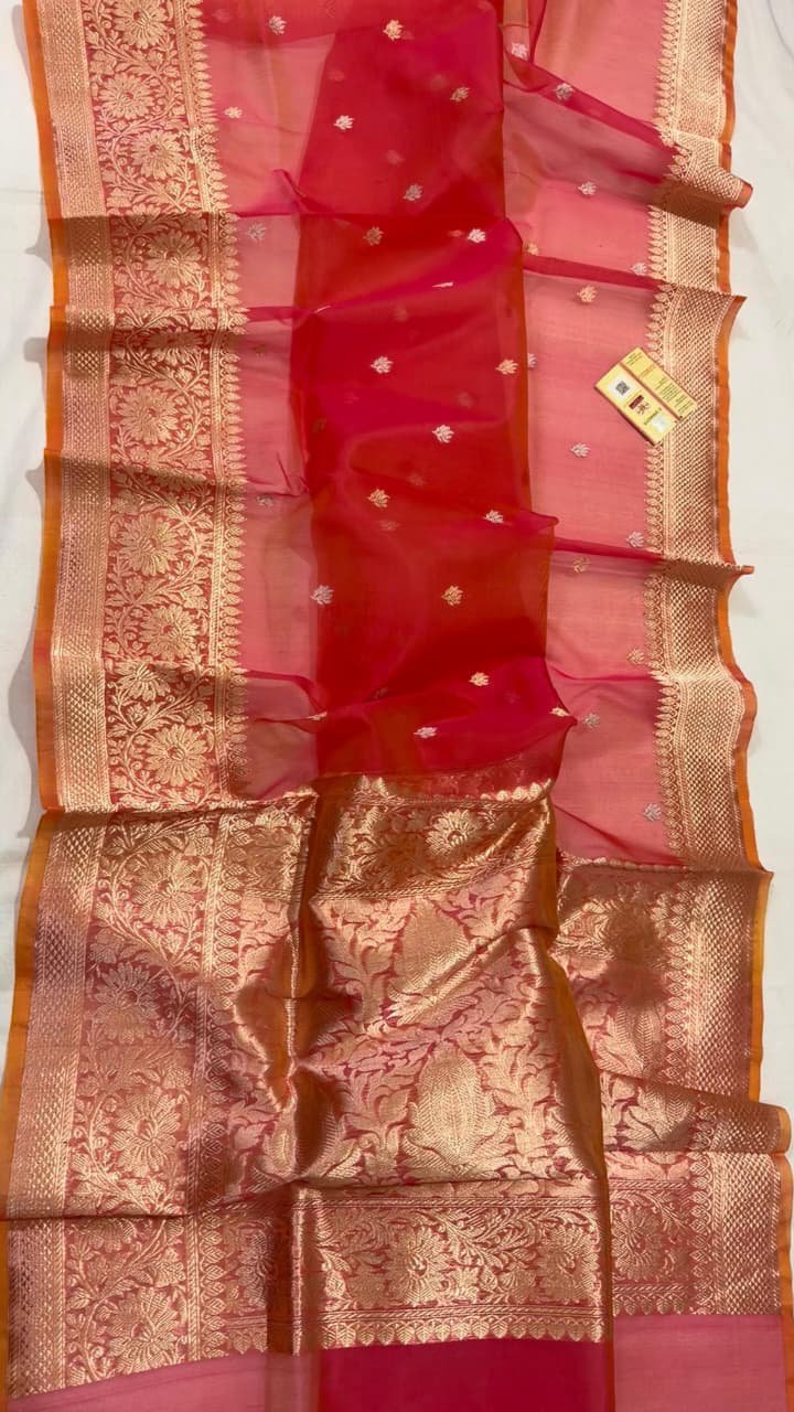 🌸 Crimson Red Banarasi Handloom Pure Kora Silk Saree with Mashru Border 🌸