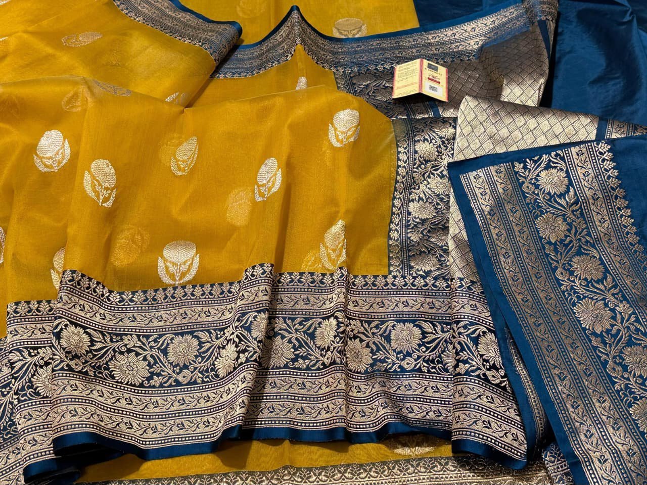 Handloom Banarasi Pure Kora Silk Saree
