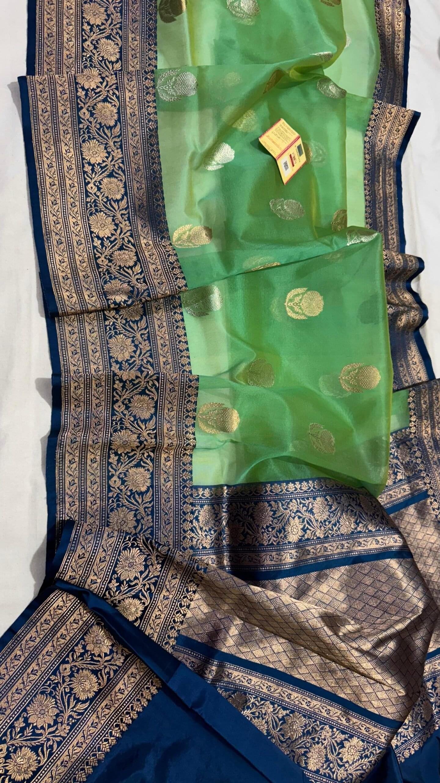 Royal Radiance – Pure Kora Silk Saree with Mashru Border Elegance