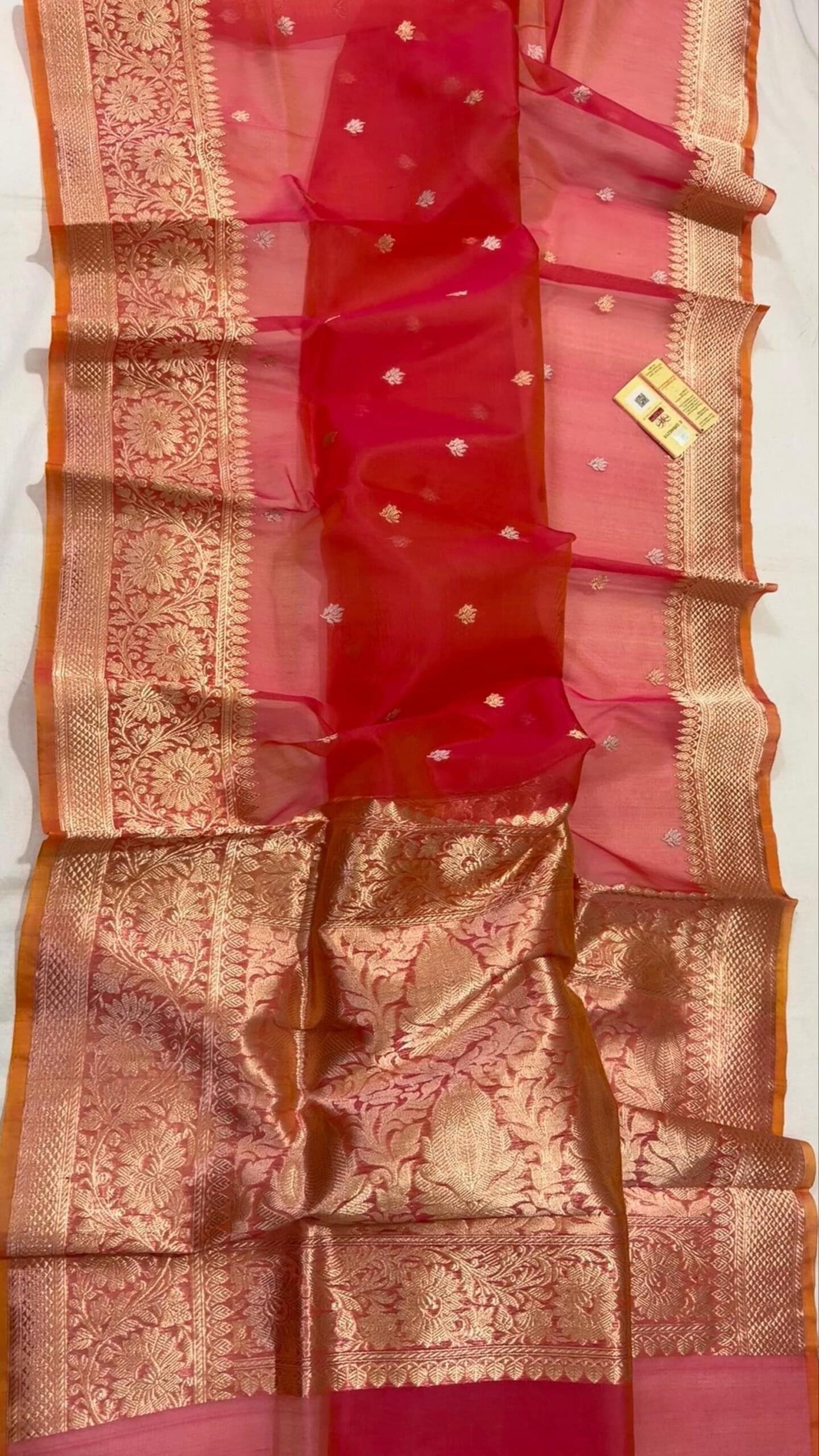 Rose Radiance – Pure Kora Silk Saree with Floral Gold Zari Weaving